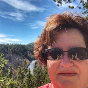 Meet your Posher, Rita